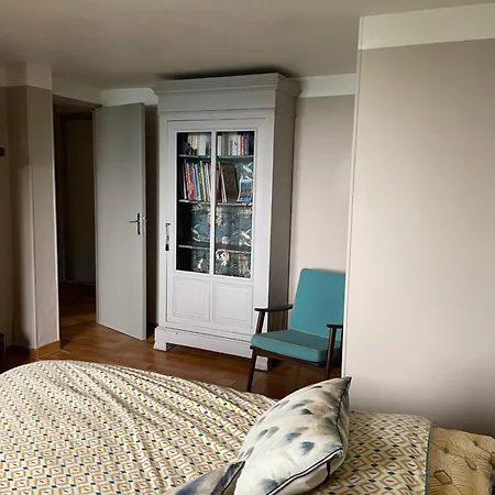 2 Calmes Apartment *